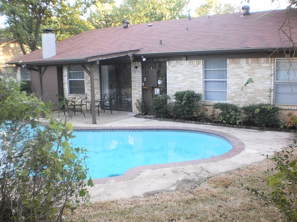 Rear Post-renovation Picture