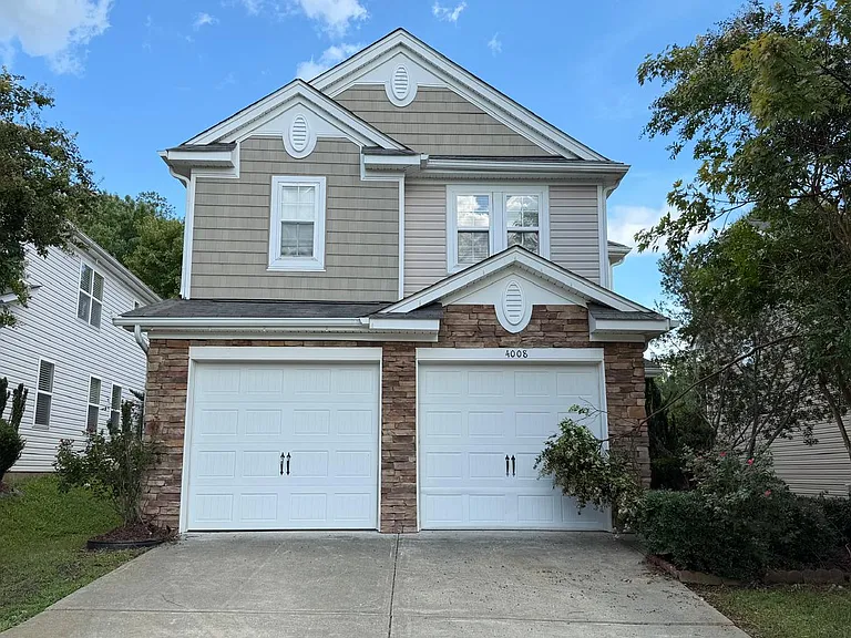 4008 Remington Oaks Cir — Photo 3