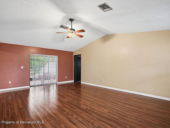 4th image of 11286 Roland St