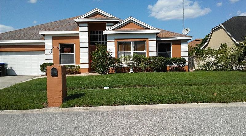 1st image of 2847 Hoffman Dr