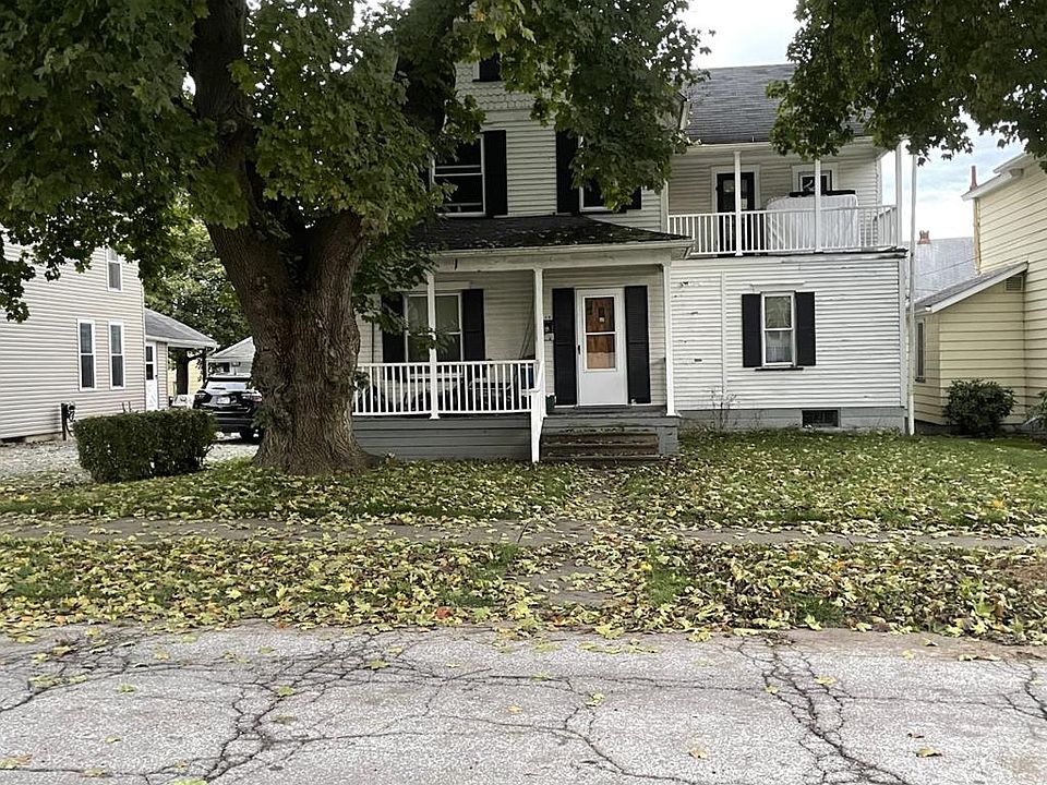 1st image of 104 W 5th St