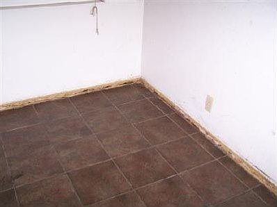 4th image of 4474 E Simpson Ave