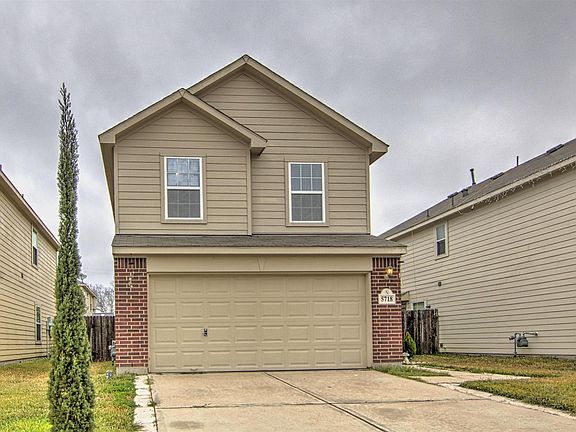 2nd image of 5718 Saluda Creek Ln
