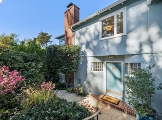 2556 Carisbrook Dr, Oakland, CA 94611