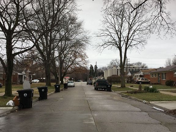 4th image of 11700 Grayfield
