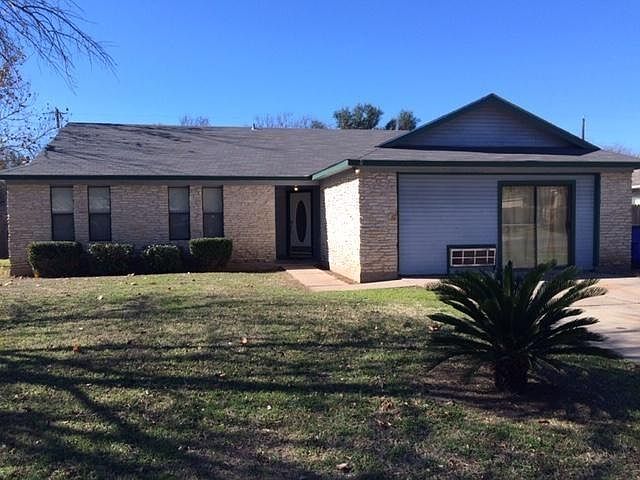 1st image of 203 N Kings Canyon Dr