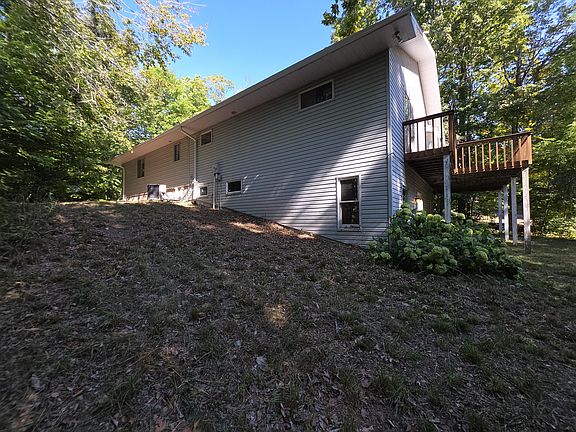 4th image of 2145 Urman Rd