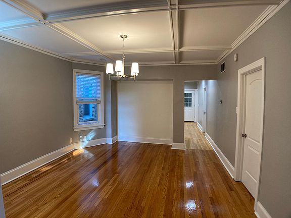 4th image of 4449 N Maplewood Ave #2