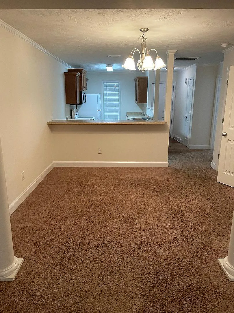 2 bed, 2.0 bath, 1100 sqft, $1,350 — Photo 4