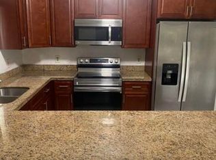 663 White Water Dr, West Palm Beach, FL 33413