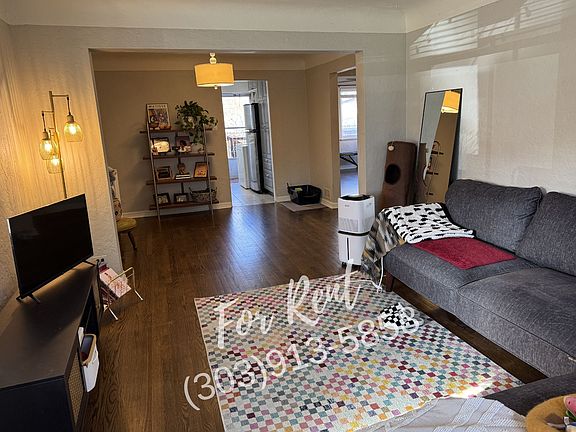Nice mid-century architecture with hardwood floors and coved ceiling.
