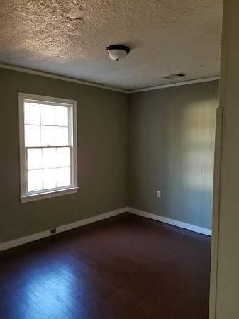 2nd image of 311 Sewanee Dr