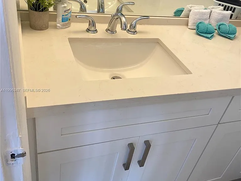 7904 West Dr #109 — Photo 10
