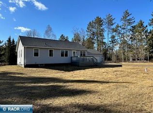 4858 Vermilion Trl, Gilbert, MN 55741