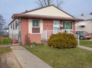 26243 Belanger St, Roseville, MI 48066