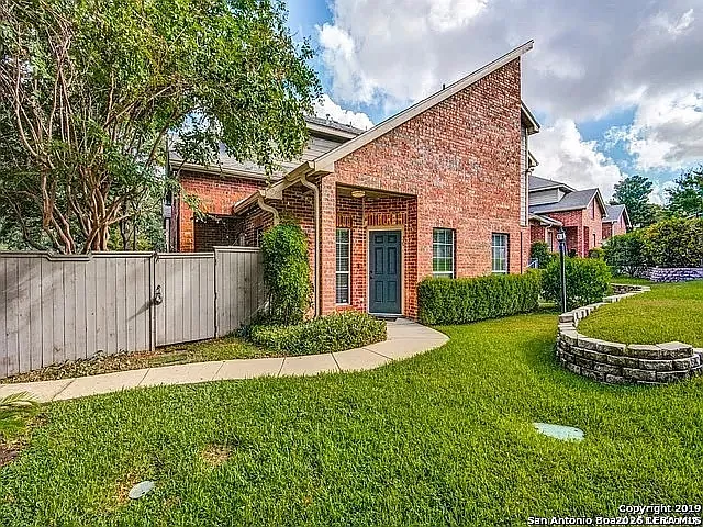 30 Chapel Hill Cir