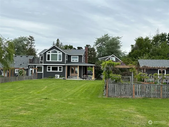 1303 Marine Drive, Bellingham, WA 98225