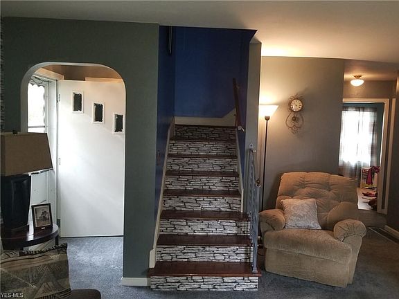 5th image of 2839 Garfield Blvd