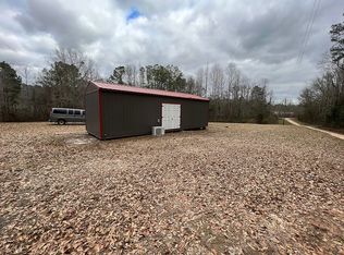 575 Mud Boggin Rd, Jeffersonville, GA 31044