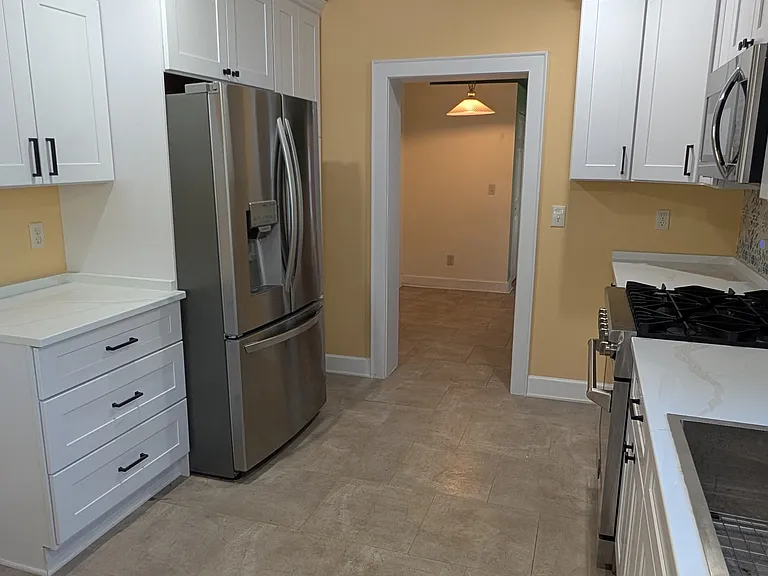 284 Clover Ave — Photo 11
