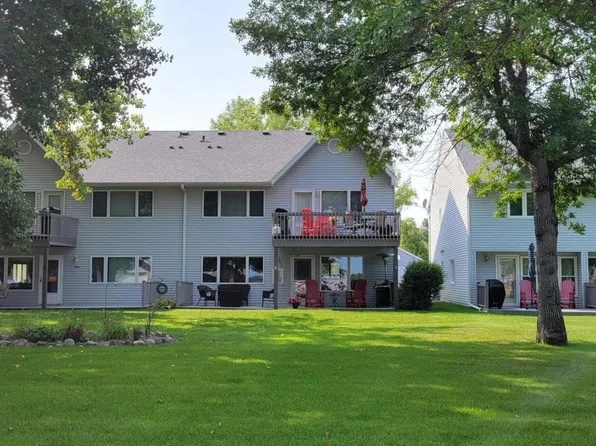 48009 Dunvilla Trl, Pelican Rapids, MN 56572