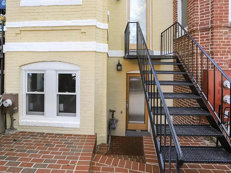 710 Q St NW #B — Photo 3