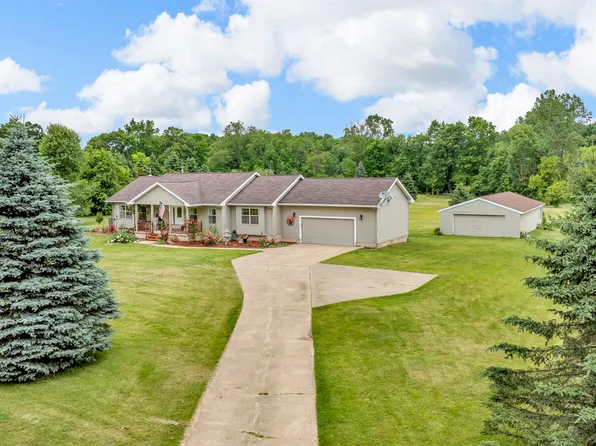 6824 Napoleon Rd, Jackson, MI 49201