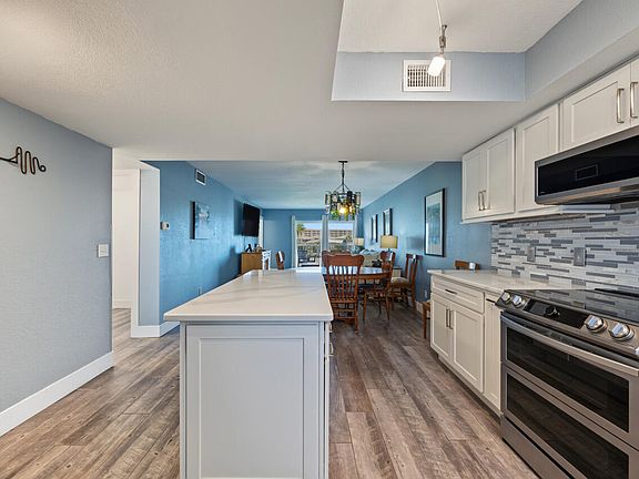 3rd image of 909 Santa Rosa Blvd Unit 237