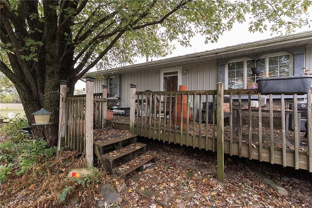 797 19000th Rd, Mound Valley, KS 67354 | MLS #2584407 | Zillow