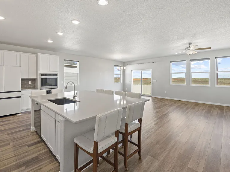 5255 Big Johnson Dr — Photo 3