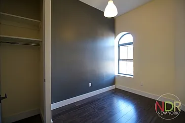 Rented by Next Door Realty NYC