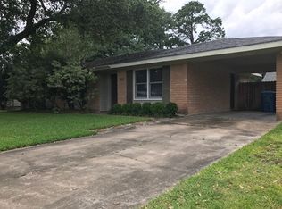 302 Newcastle Dr, Lafayette, LA 70503