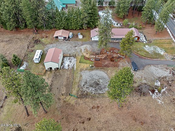 3rd image of 2874 E Hudlow Rd