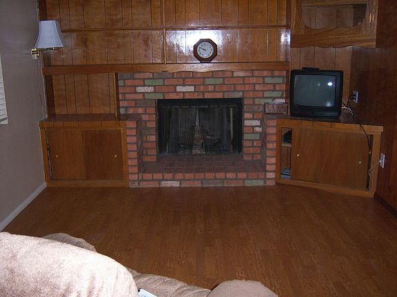 LR Fireplace w bookshelves