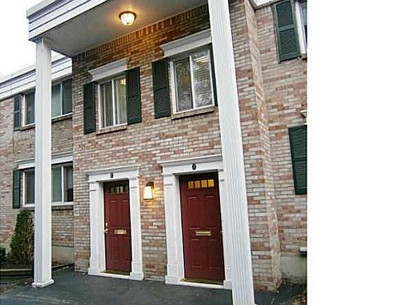 2nd image of 309 North St APT 48