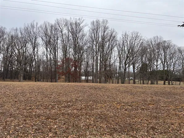 5300 Bowling Green Rd, Scottsville, KY 42164