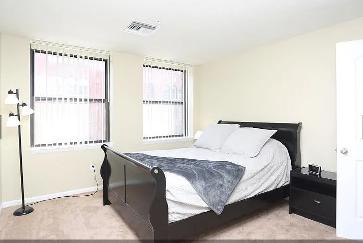 1 bed, 600 sqft, $1,100 — Photo 4