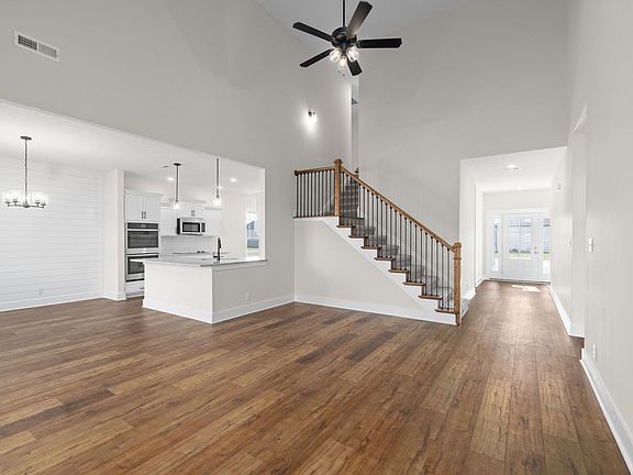 4th image of 206 Wellington Flds Lot 206