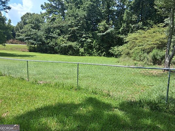 2nd image of 265 Hickman Rd