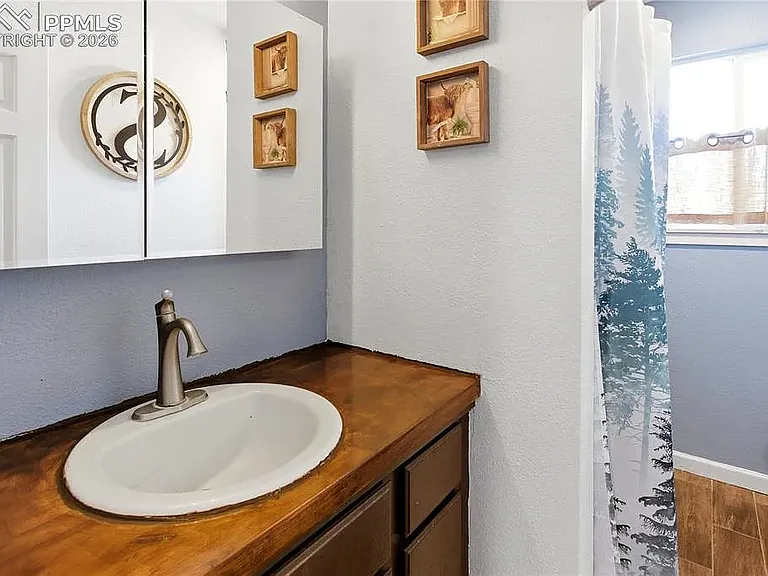 175 Piney Point Ln — Photo 19