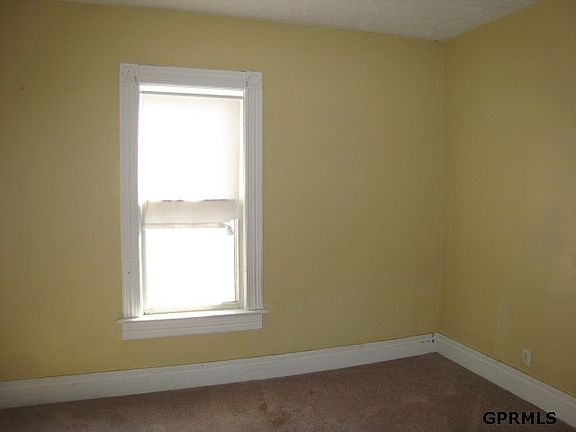 5th image of 3339 Harney St