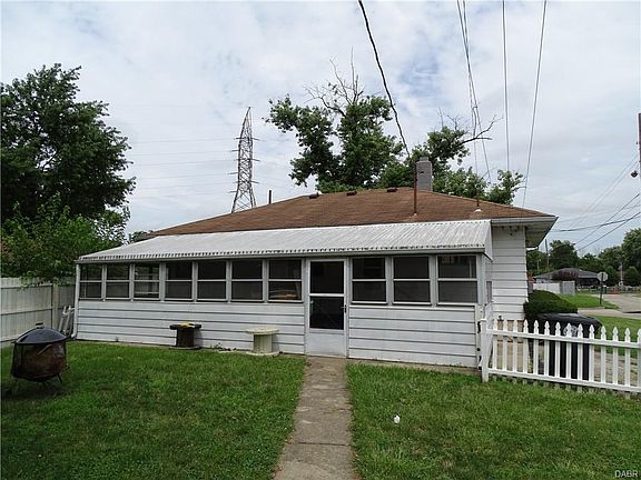 4th image of 1303 Saint Adalbert Ave