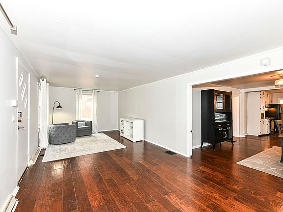 5th image of 6026 Norwaldo Ave