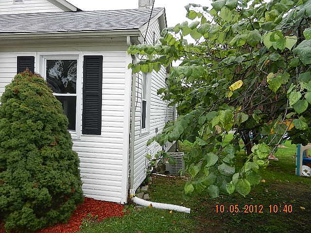 2nd image of 108 3rd St