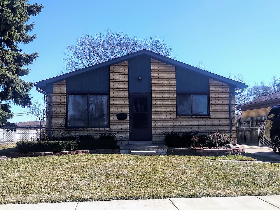 1st image of 27130 Alden St