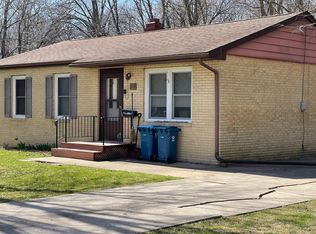 115 Main St, Oglesby, IL 61348