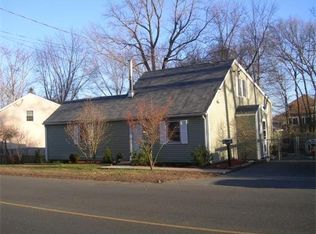 304 W Water St, Rockland, MA 02370