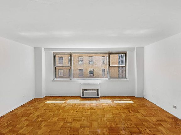 2nd image of 139 E 33rd St APT 8K
