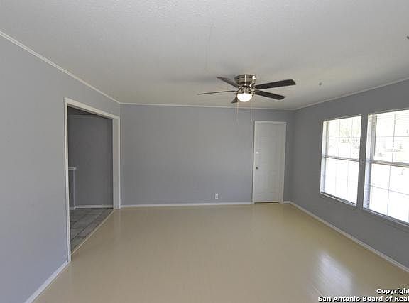 3rd image of 302 Artemis Dr
