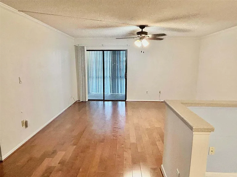 10429 E Clairmont Cir #108 — Photo 4
